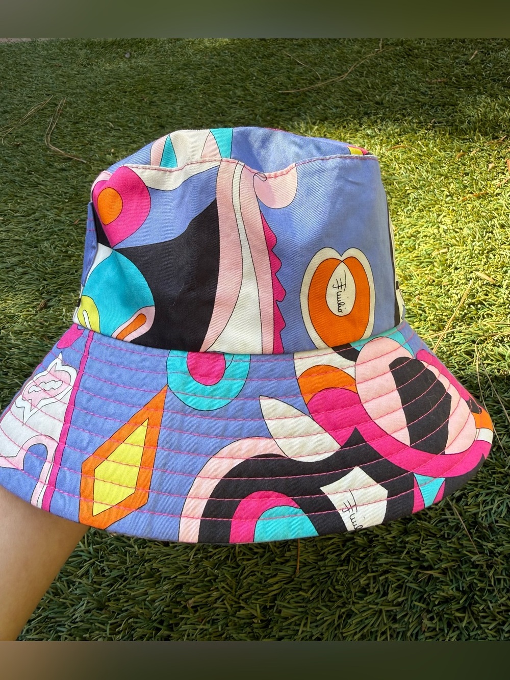 Emilio Pucci bucket hat